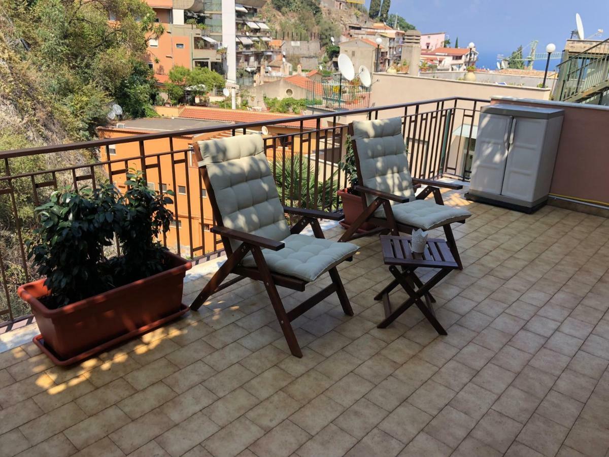 La Casa Di Andrea Apartman Taormina Kültér fotó